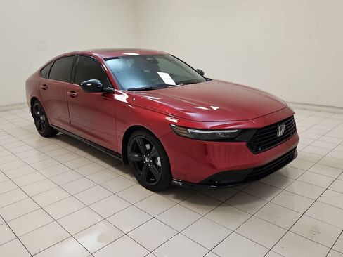 Used 2025 Honda Accord Sport image 26