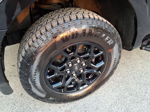 Used 2025 Ford F150 STX AWD/4WD image 8