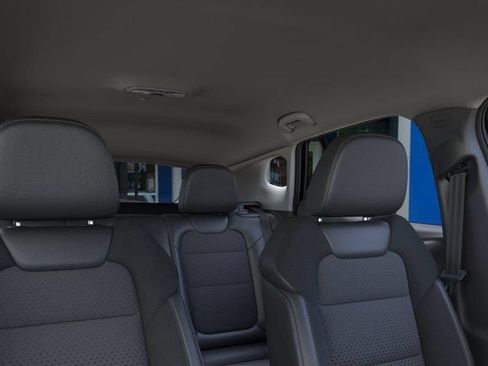New 2026 Chevrolet Trax LT w/ Driver Confidence Package FWD image 24