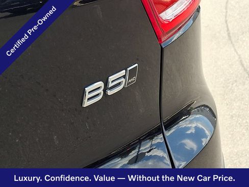 Certified 2023 Volvo XC40 B5 Plus w/ Climate Package AWD/4WD image 31