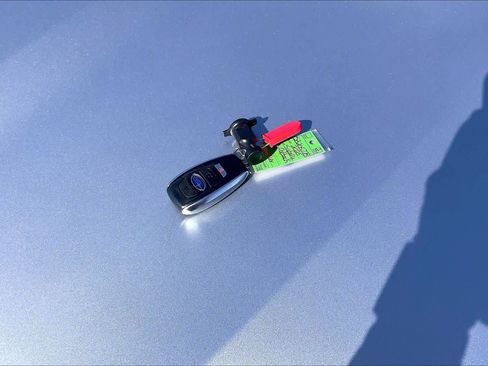 Used 2025 Subaru Outback Limited image 13