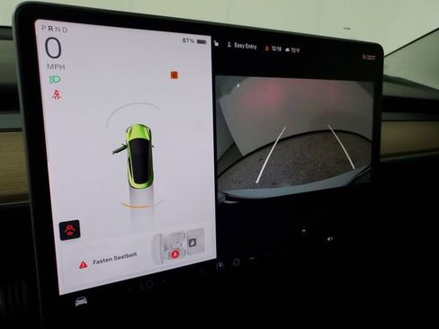 Used 2022 Tesla Model 3 Standard Range image 28