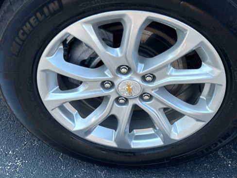 Certified 2021 Chevrolet Equinox LT FWD image 9