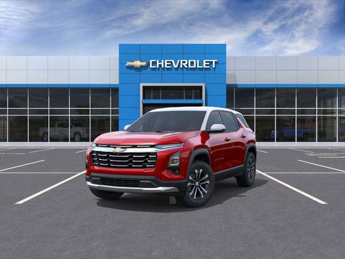 New 2026 Chevrolet Equinox LT w/ Convenience Package II image 8