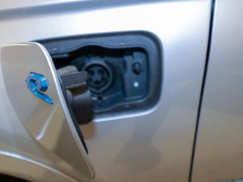 Used 2022 Jeep Grand Cherokee Summit w/ Advanced Protech Group IV image 36