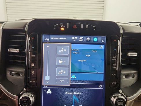 Used 2022 RAM 3500 Laramie w/ Safety Group B image 17