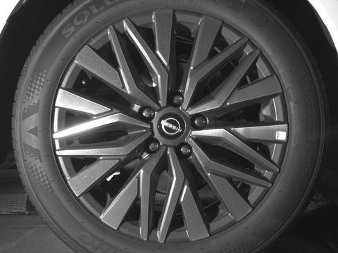 Used 2026 Nissan Altima 2.5 SV FWD image 15
