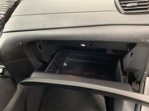 Used 2020 Nissan Rogue SV w/ Premium Package image 42