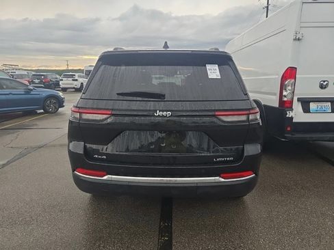 Used 2023 Jeep Grand Cherokee Limited AWD/4WD image 7