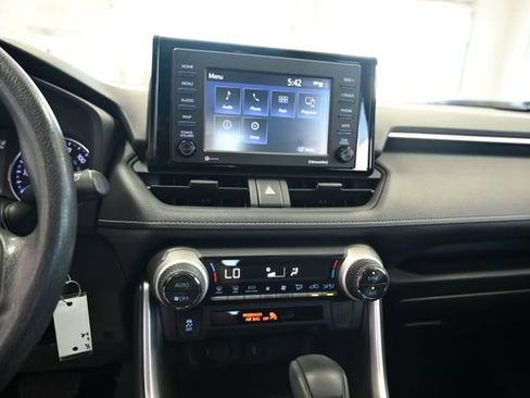 Used 2020 Toyota RAV4 LE w/ All Weather Liner Package AWD/4WD image 15