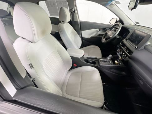 Used 2023 Hyundai Kona SEL image 25