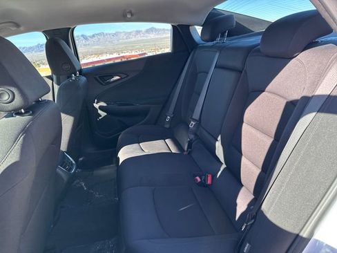 Used 2023 Chevrolet Malibu LT image 30