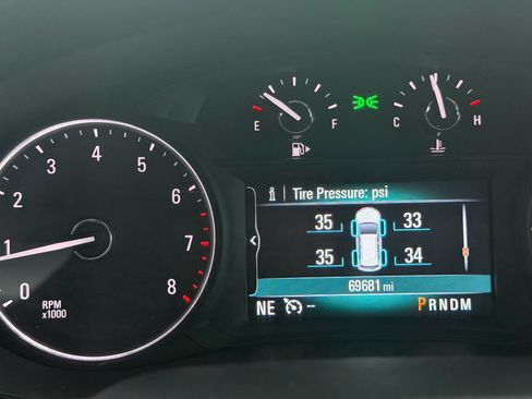 Used 2018 Buick Encore Preferred AWD/4WD image 25