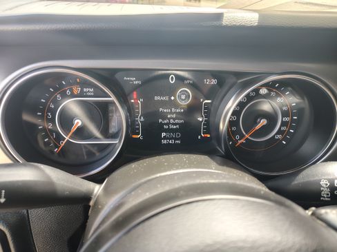 Used 2021 Jeep Wrangler Unlimited Sport AWD/4WD image 25