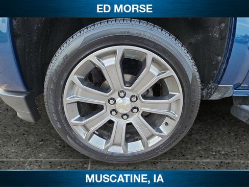 Used 2018 Chevrolet Silverado 1500 High Country image 9