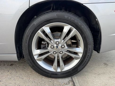 Used 2014 Dodge Charger R/T image 9
