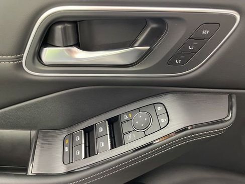 New 2026 Nissan Rogue Platinum AWD/4WD image 31