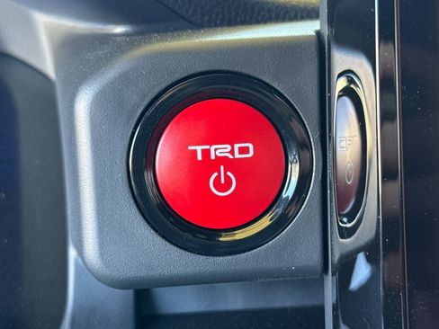 New 2025 Toyota Tacoma TRD Off-Road image 24