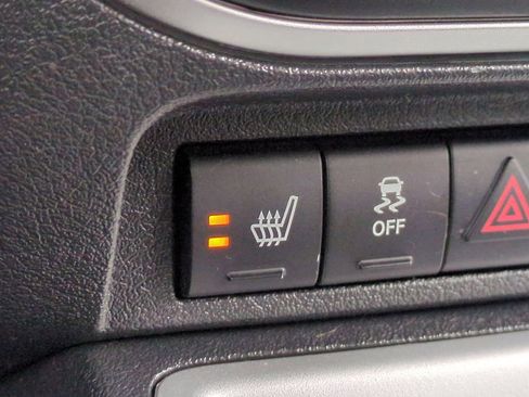 Used 2014 Jeep Compass Latitude image 35