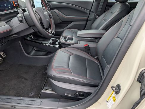 Used 2025 Ford Mustang Mach-E Premium w/ Sport Appearance Package image 12