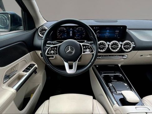 Used 2022 Mercedes-Benz GLA 250 4MATIC image 8