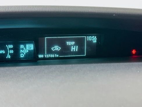 Used 2013 Toyota Prius Four image 15