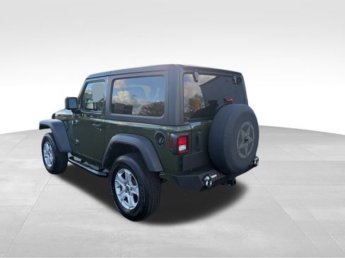 Used 2021 Jeep Wrangler Sport S image 7