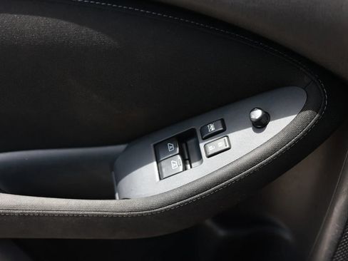 Used 2014 Nissan 370Z Coupe RWD image 36