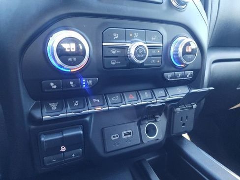 Used 2020 GMC Sierra 2500 Denali w/ Denali Ultimate Package image 39