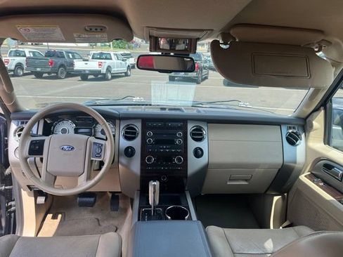Used 2014 Ford Expedition EL XLT w/ Equipment Group 202A AWD/4WD image 10