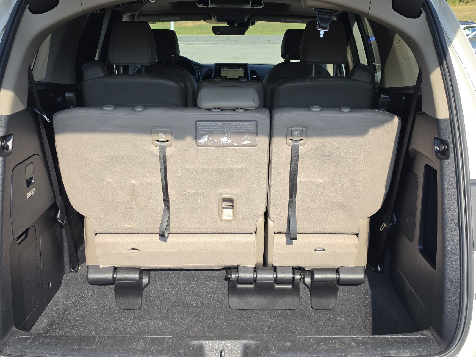 Used 2019 Honda Odyssey Elite image 16