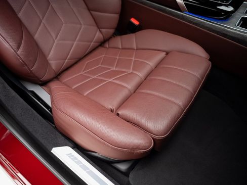 Used 2023 BMW i7 xDrive60 w/ Parking Assistance Package image 62