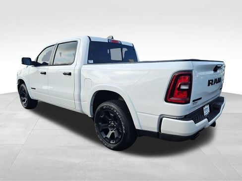 Used 2026 RAM 1500 Big Horn AWD/4WD image 3