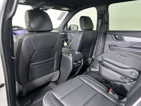 New 2026 Buick Enclave Preferred AWD/4WD image 22