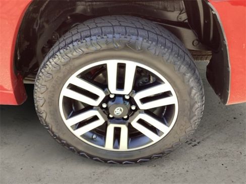Certified 2020 Toyota 4Runner Limited image 14