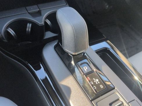 Used 2026 Toyota Prius XLE image 24