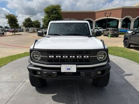 Used 2023 Ford Bronco Black Diamond AWD/4WD image 2