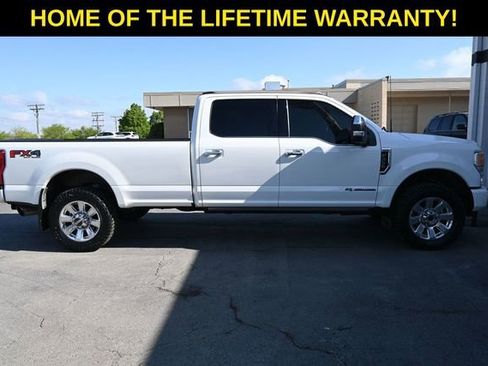 Used 2022 Ford F350 Platinum w/ FX4 Off-Road Package AWD/4WD image 44