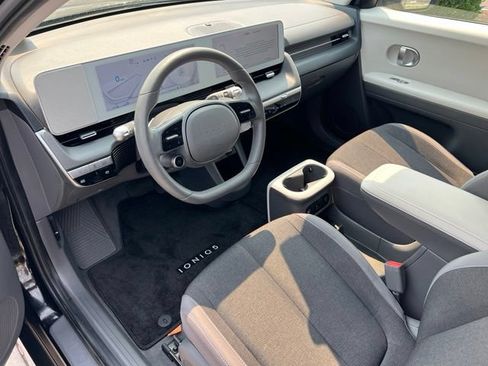 Certified 2024 Hyundai Ioniq 5 SEL AWD/4WD image 15