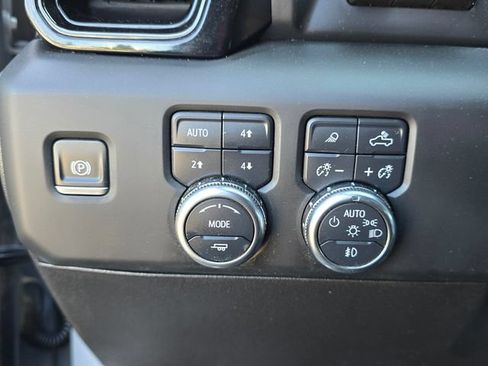 Used 2024 GMC Sierra 2500 AT4X w/ AT4X AEV Edition AWD/4WD image 19