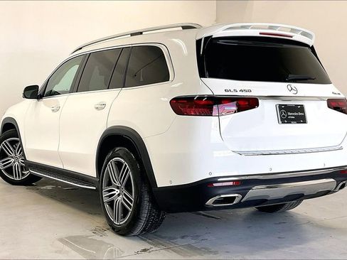 New 2026 Mercedes-Benz GLS 450 4MATIC image 12
