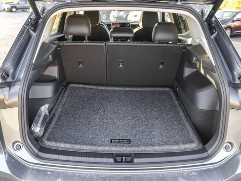 New 2026 Volkswagen Tiguan SE AWD/4WD image 33