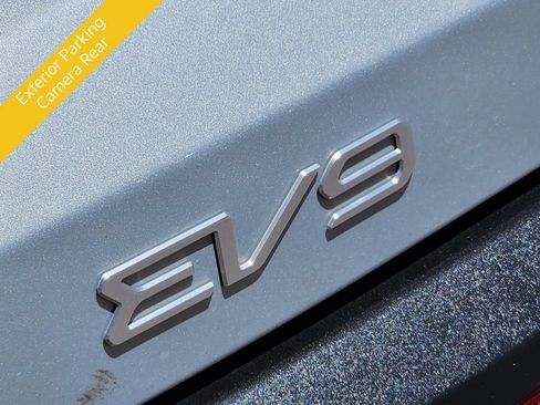 Certified 2024 Kia EV9 Wind AWD/4WD image 17