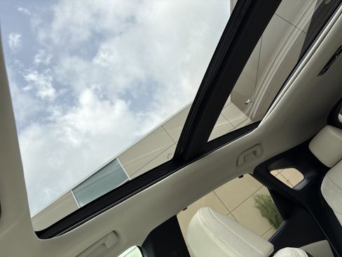 Used 2024 Lexus RX 350 AWD image 28