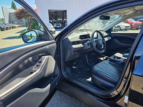 Certified 2025 Ford Mustang Mach-E Select AWD/4WD image 14