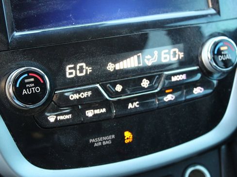 Used 2021 Nissan Murano Platinum image 24