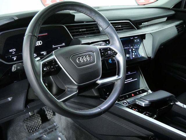 Used 2024 Audi Q8 e-tron Premium Plus w/ Premium Plus Package AWD/4WD image 20