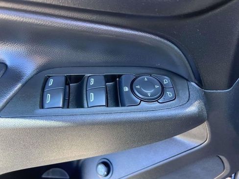 Certified 2024 Chevrolet Equinox LT FWD image 18