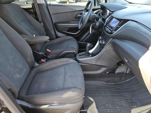 Used 2020 Chevrolet Trax LS w/ Tint and Cruise Package image 24
