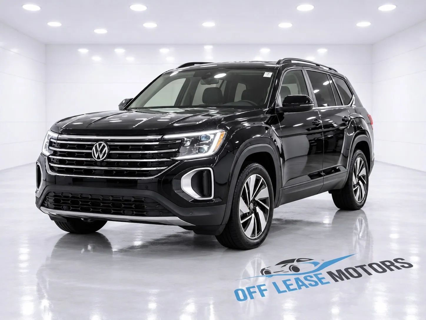 Used 2025 Volkswagen Atlas SE AWD/4WD image 1